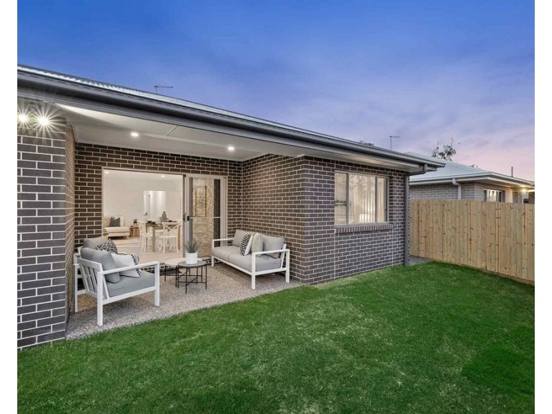 9 Priestley Street, Collingwood Park QLD 4301