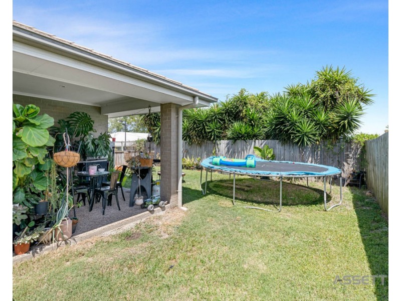 213 Cedar Road, Redbank Plains QLD 4301