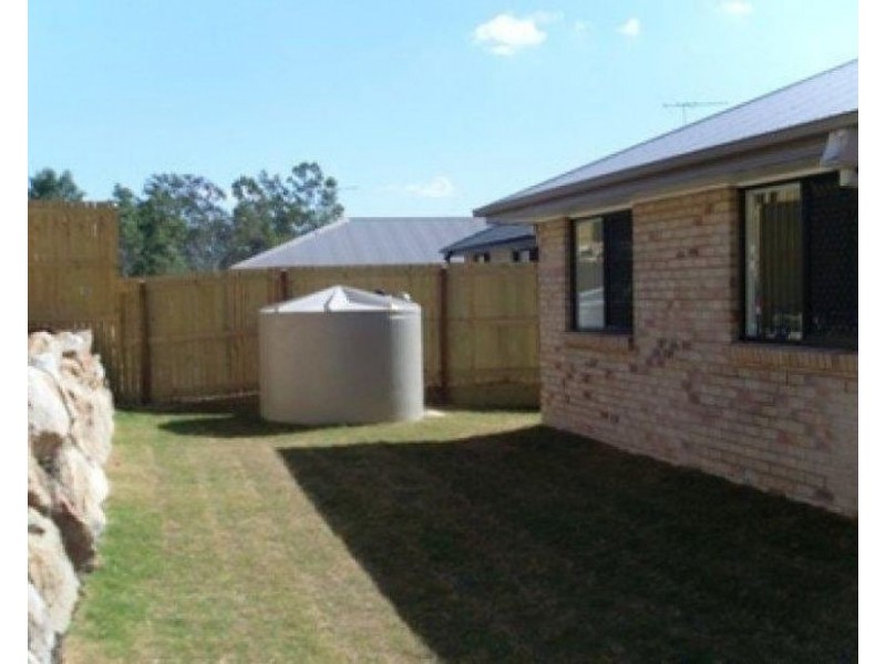 8 Scott Way, Redbank Plains QLD 4301