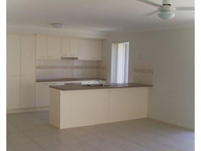 8 Scott Way, Redbank Plains QLD 4301