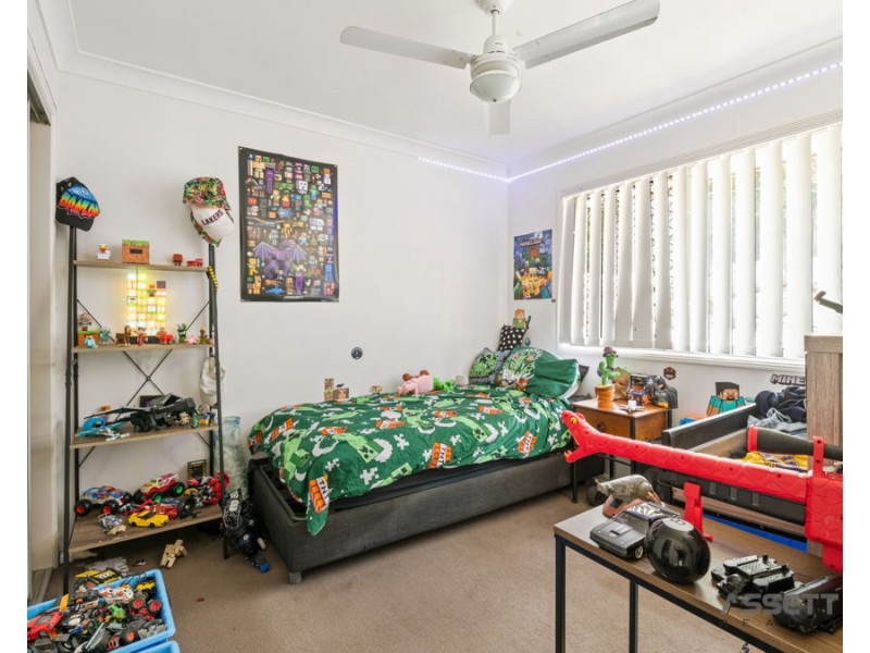 8 Scott Way, Redbank Plains QLD 4301