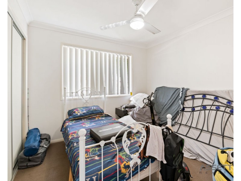 8 Scott Way, Redbank Plains QLD 4301