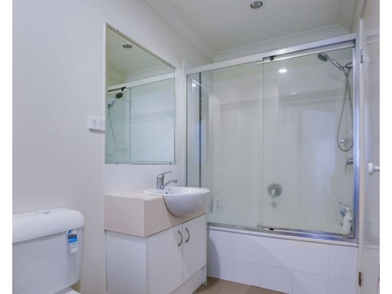 31/8 Rosegum Place, Redbank Plains QLD 4301