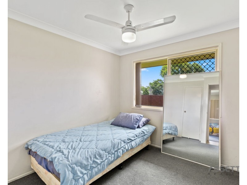 15 Warrigal Court, Redbank Plains QLD 4301