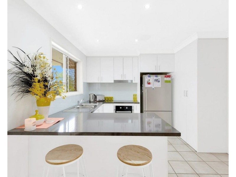 17 Grandview Drive, Redbank Plains QLD 4301
