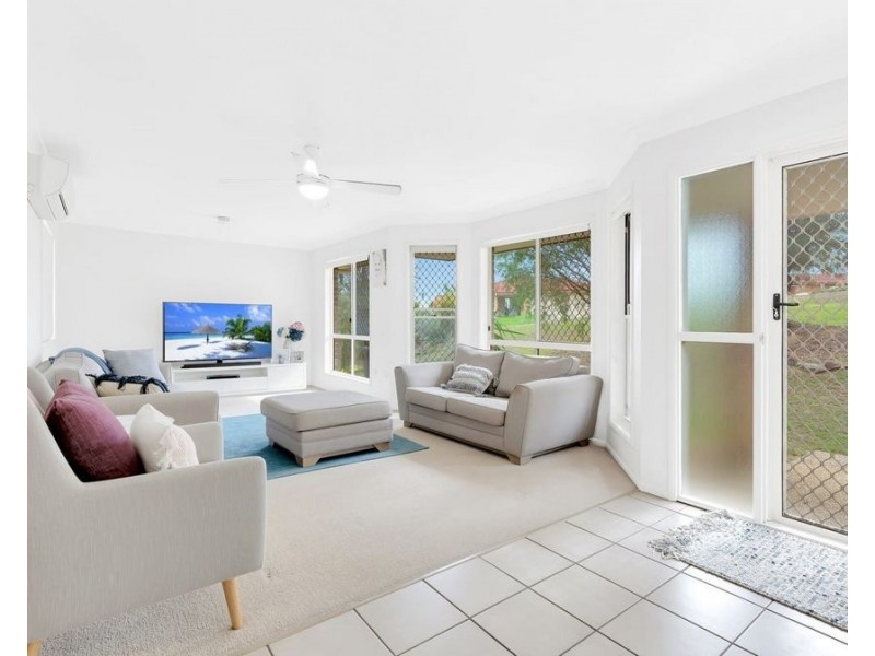 17 Grandview Drive, Redbank Plains QLD 4301
