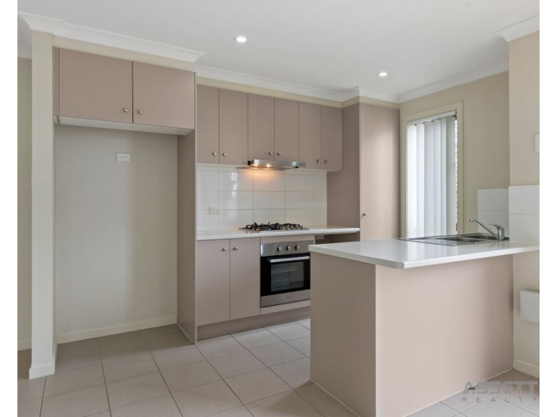 4/64 Glorious Promenade, Redbank Plains QLD 4301