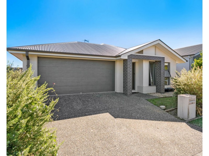 35 John Carroll Way, Redbank Plains QLD 4301