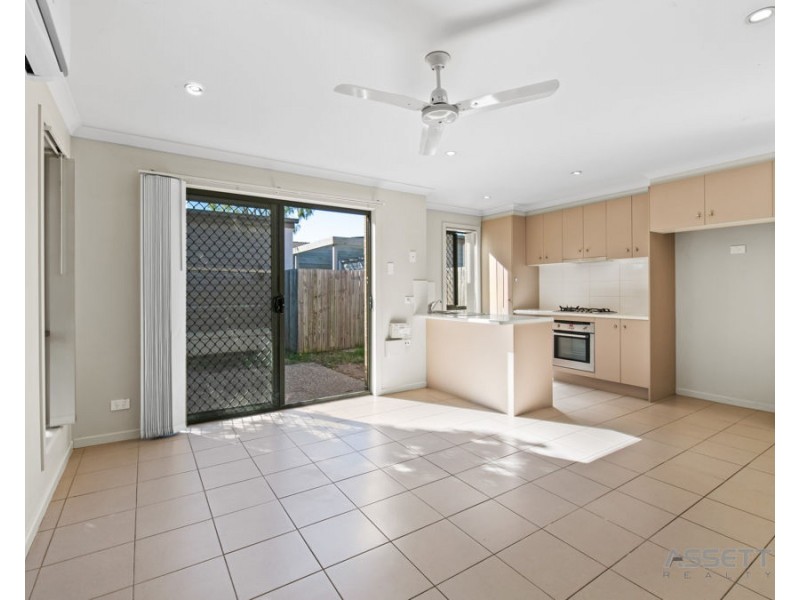 1/61 Glorious Promenade, Redbank Plains QLD 4301