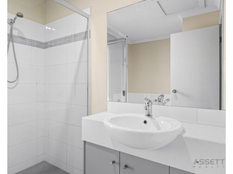 1/61 Glorious Promenade, Redbank Plains QLD 4301