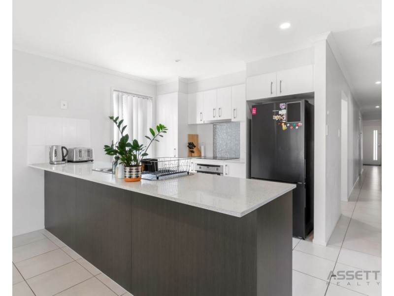 51 Glorious Promenade, Redbank Plains QLD 4301