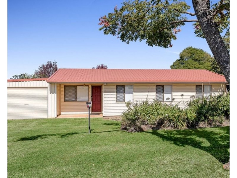118 Hogg Street, Wilsonton Heights QLD 4350