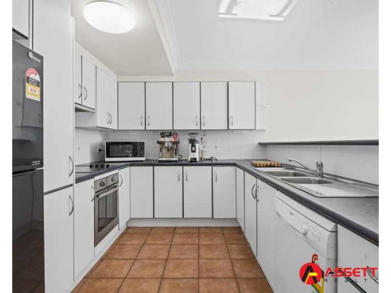 20/580 Seventeen Mile Rocks Road, Sinnamon Park QLD 4073