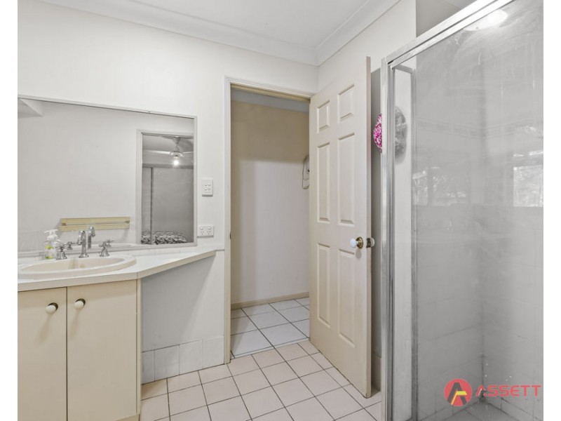 72 Lawrie Drive, Collingwood Park QLD 4301