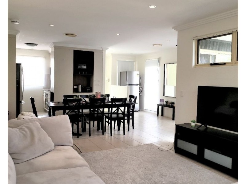 3/4-6 Locke Street, Southport QLD 4215