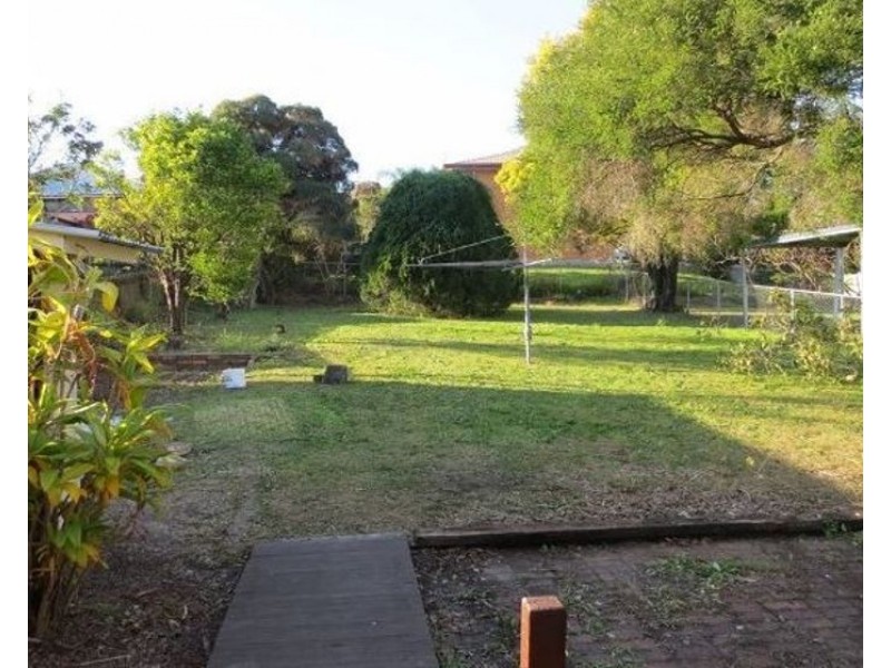 31 Moffatt Street, Ipswich QLD 4305