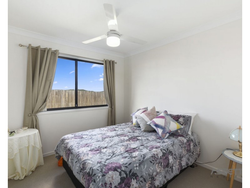 28 Kensei Street, Wyreema QLD 4352