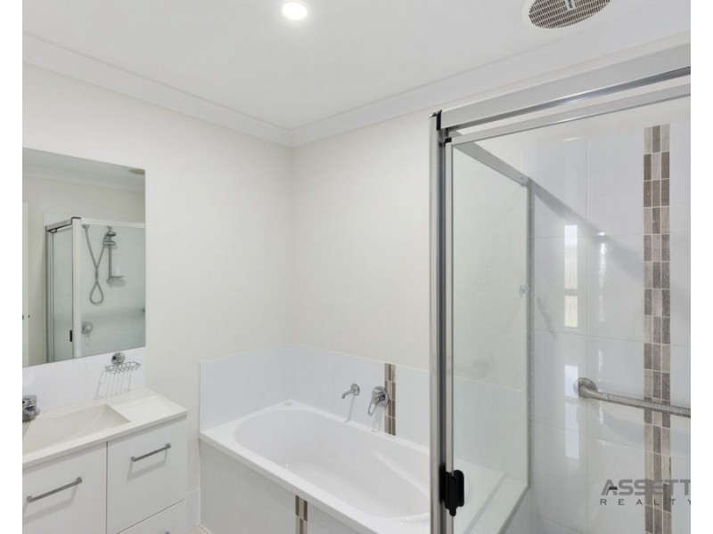 28 Kensei Street, Wyreema QLD 4352