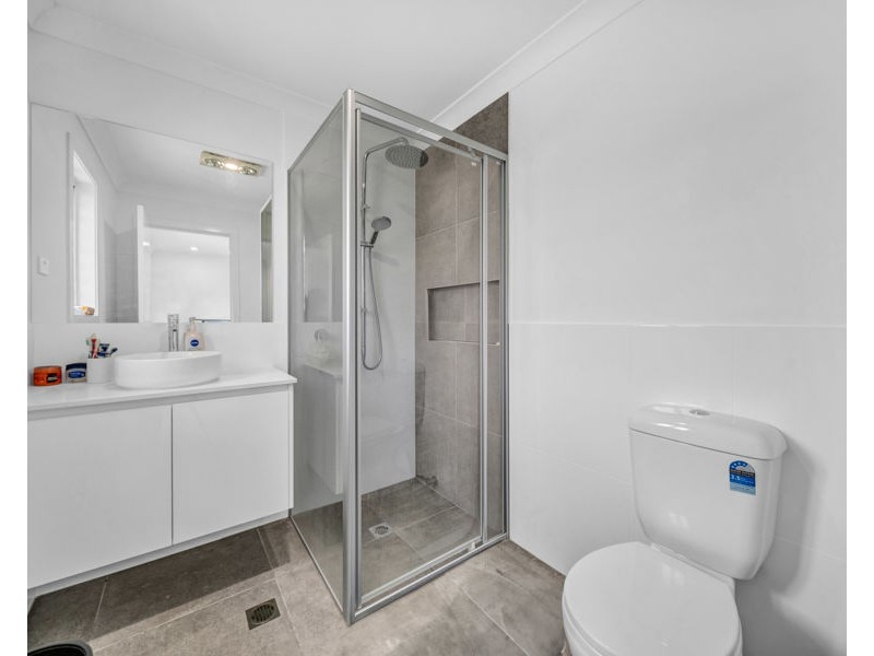 40 FANTAIL AVENUE, Redbank Plains QLD 4301