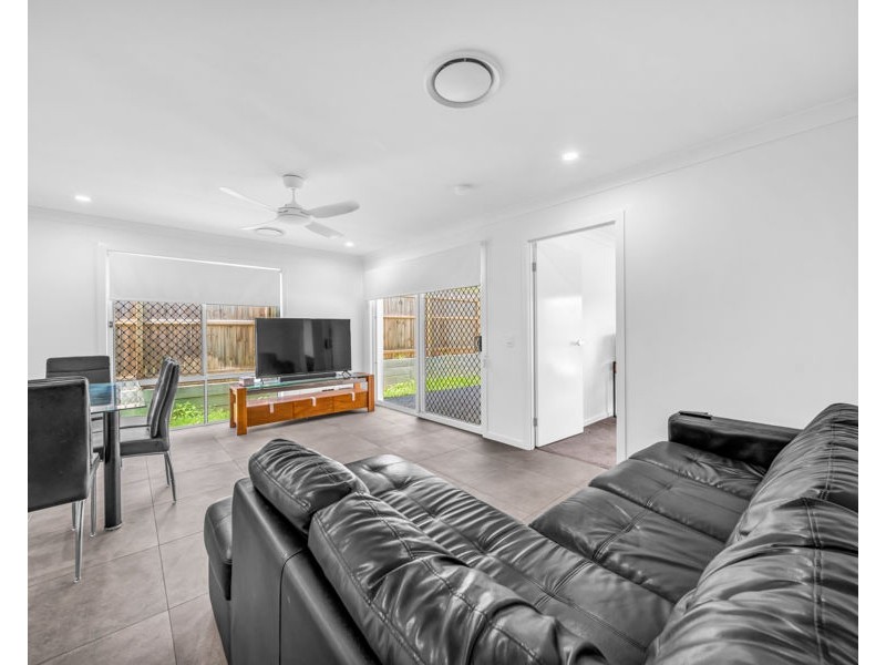 40 FANTAIL AVENUE, Redbank Plains QLD 4301