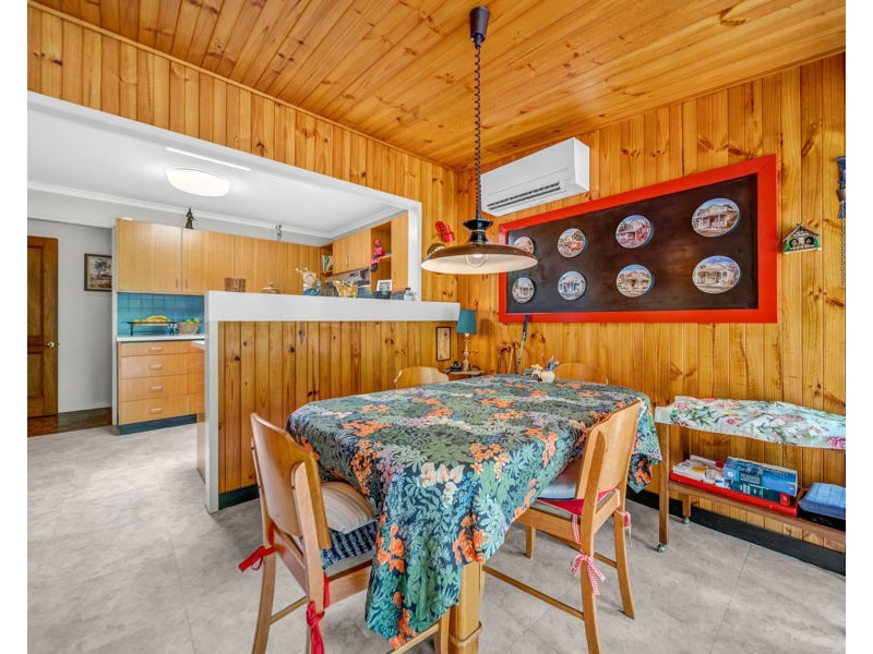 1055 Moggill Road, Kenmore QLD 4069