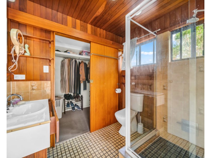 1055 Moggill Road, Kenmore QLD 4069