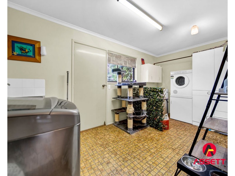 34 Jean Road, Camira QLD 4300