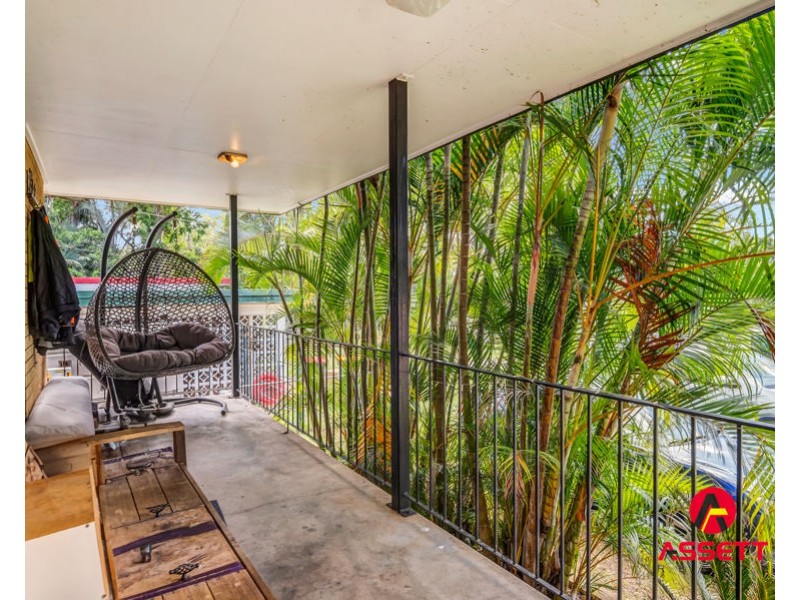 305 Old Logan Road, Camira QLD 4300