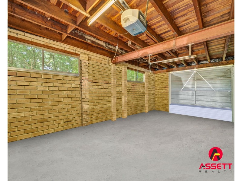 305 Old Logan Road, Camira QLD 4300