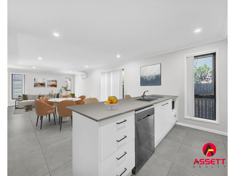 92 BAIRD CIRCUIT, Redbank Plains QLD 4301