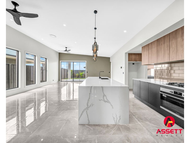 26 Tuscan Circuit, Greenbank QLD 4124