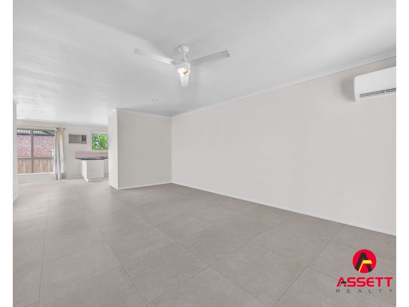 13/6 ROSEGUM  PLACE, Redbank Plains QLD 4301