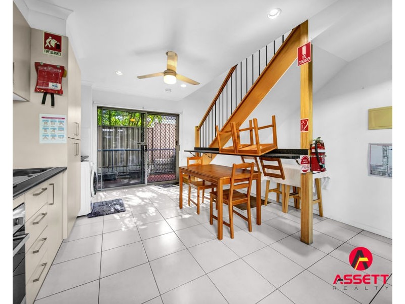 25 Monaco Street, Surfers Paradise QLD 4217