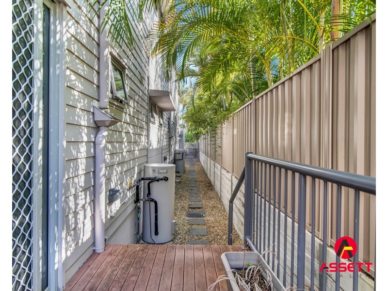 25 Monaco Street, Surfers Paradise QLD 4217