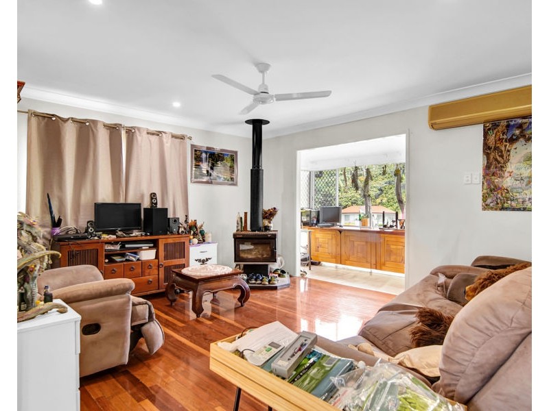 15 Aldinga Street, Redbank Plains QLD 4301