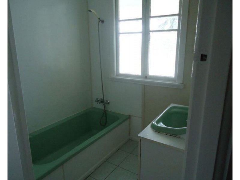 2 Bowers street, Basin Pocket QLD 4305