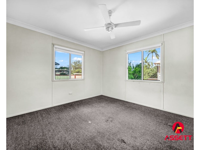 8 LEWIS STREET, Redbank QLD 4301