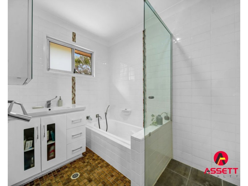 200 CEDAR ROAD, Redbank Plains QLD 4301