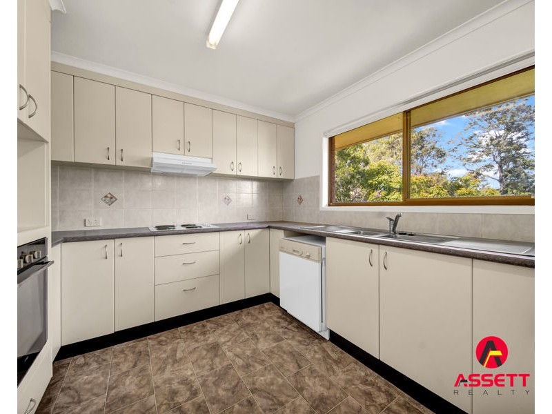 32 Goondoola Street, Redbank Plains QLD 4301