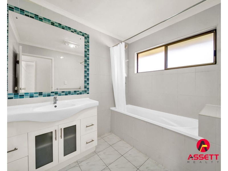 32 Goondoola Street, Redbank Plains QLD 4301
