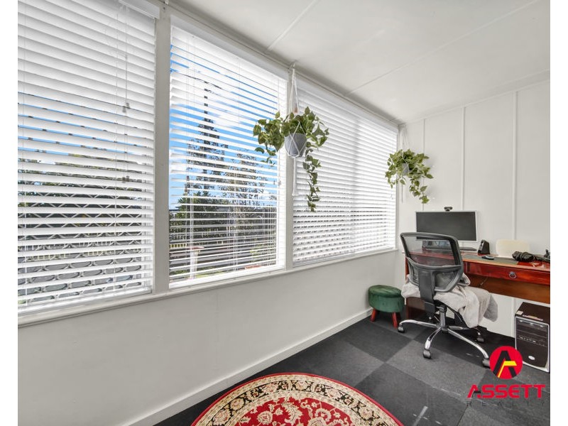 16 SYBYL STREET, Harristown QLD 4350