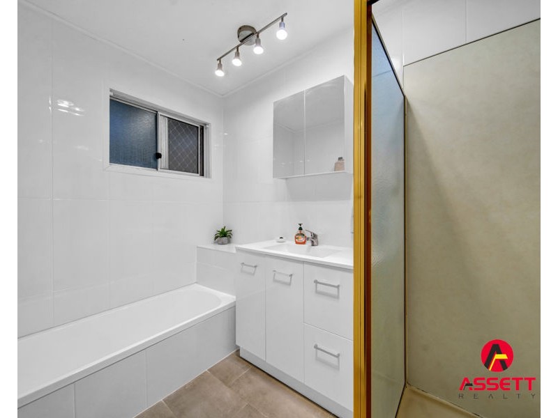 16 SYBYL STREET, Harristown QLD 4350