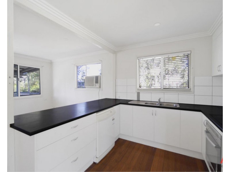 307 OLD LOGAN ROAD, Camira QLD 4300