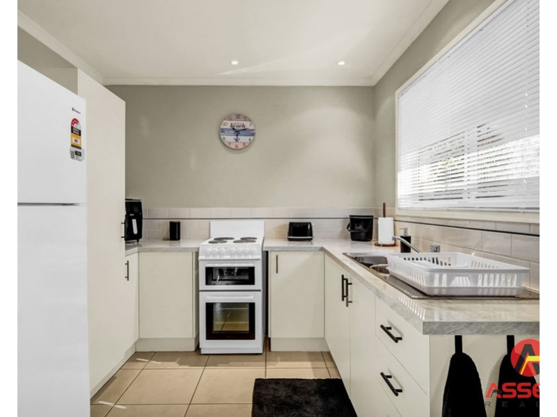 4/4 ROSEGUM PLACE, Redbank Plains QLD 4301