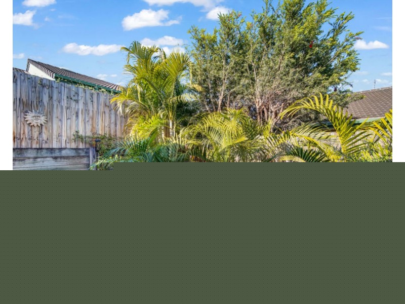 4/4 ROSEGUM PLACE, Redbank Plains QLD 4301