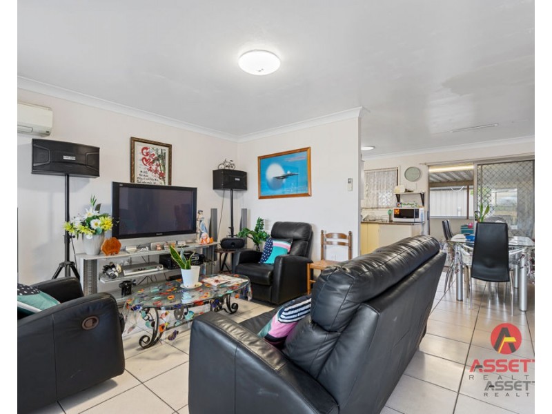 271 OLD LOGAN ROAD, Camira QLD 4300