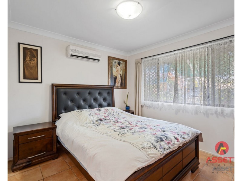 271 OLD LOGAN ROAD, Camira QLD 4300