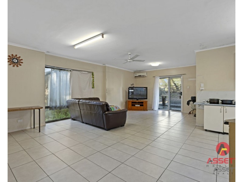 271 OLD LOGAN ROAD, Camira QLD 4300