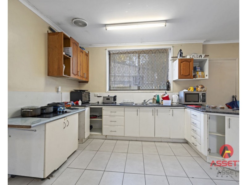 271 OLD LOGAN ROAD, Camira QLD 4300