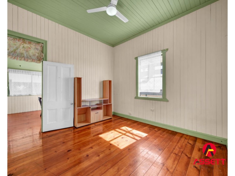 99 RAILWAY STREET, Gatton QLD 4343